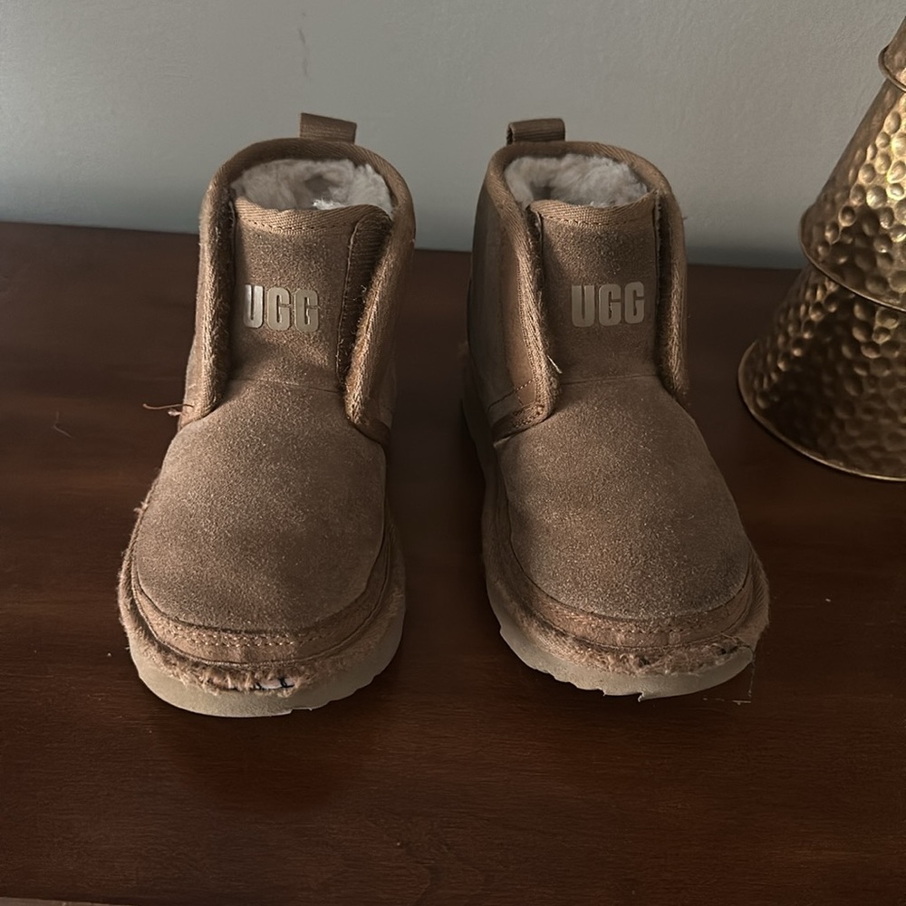 Ugg toddler neumel ez-fit boots